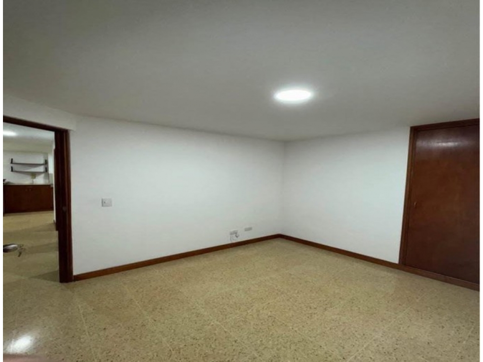 Apartamento en venta en Virgen Del Carmen, Itagüí · foto 4 de 7