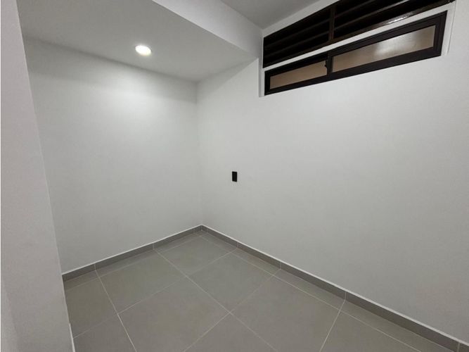 Apartamento de 3 alcobas en venta en Castropol, Medellín, 85 m² · foto 10 de 10