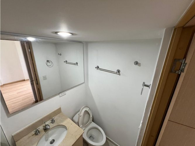 Apartamento de 3 alcobas en venta en La Gabriela, Bello, 62 m² · foto 12 de 13