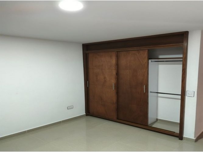 Apartamento de 3 alcobas en venta en Las Lomitas, Sabaneta, 88 m² · foto 7 de 15