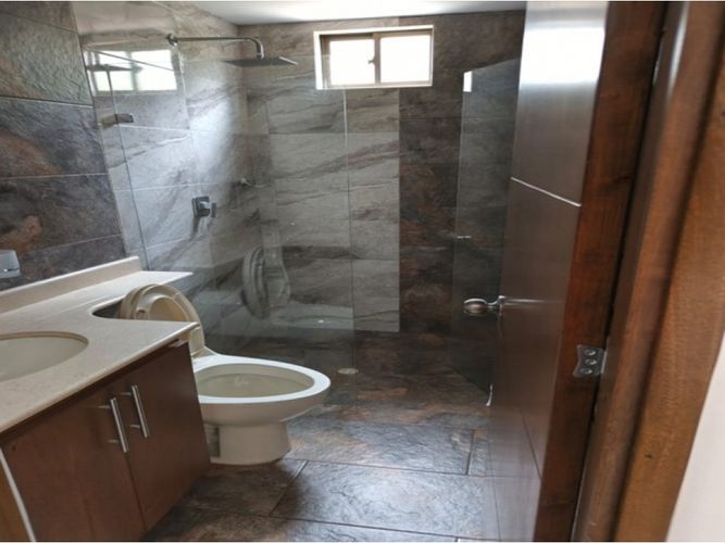 Apartamento de 3 alcobas en venta en Las Lomitas, Sabaneta, 88 m² · foto 10 de 15