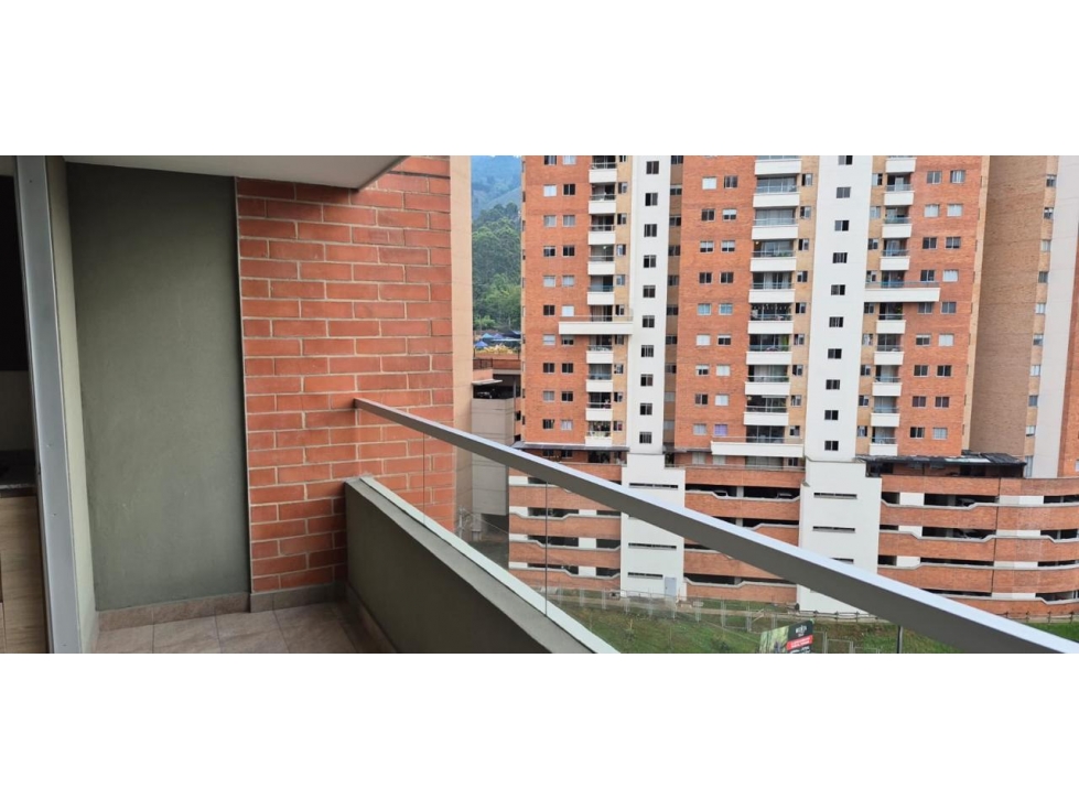 Apartamento en venta en Entreamigos, Sabaneta · foto 5 de 5
