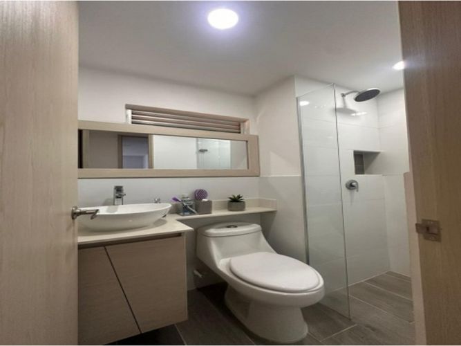 Apartamento de 3 alcobas en venta en Madera, Copacabana, 57 m² · foto 12 de 17