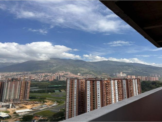 Apartamento de 3 alcobas en venta en Madera, Copacabana, 57 m² · foto 17 de 17
