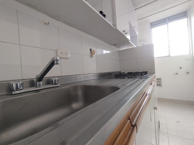 Apartamento de 2 alcobas en arriendo en El Poblado, Medellín, 56 m² · foto 17 de 19