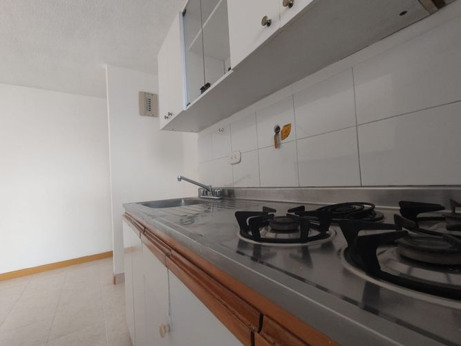 Apartamento de 2 alcobas en arriendo en El Poblado, Medellín, 56 m² · foto 19 de 19