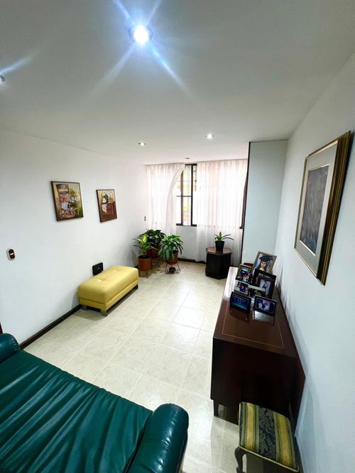 Apartamento de 3 alcobas en venta en La Hacienda, Cali, 145 m² · foto 13 de 15
