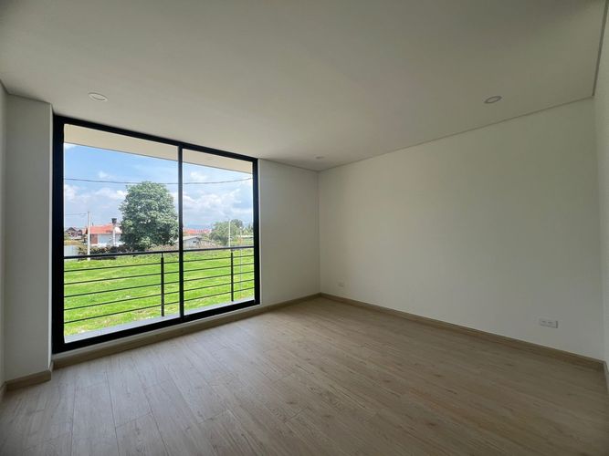 Casa de 3 alcobas en venta en Cota, 130 m² · foto 18 de 18