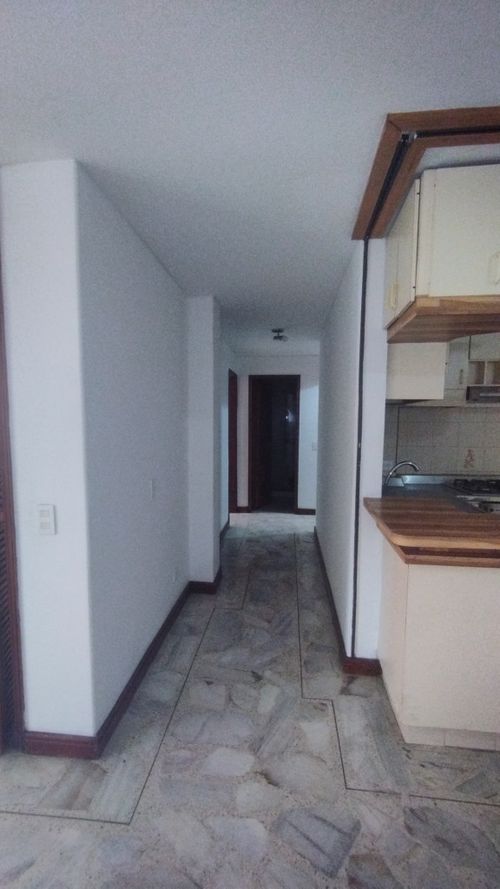 Apartamento de 3 alcobas en venta en Cuarto De Legua - Guadalupe, Cali, 79 m² · foto 8 de 23