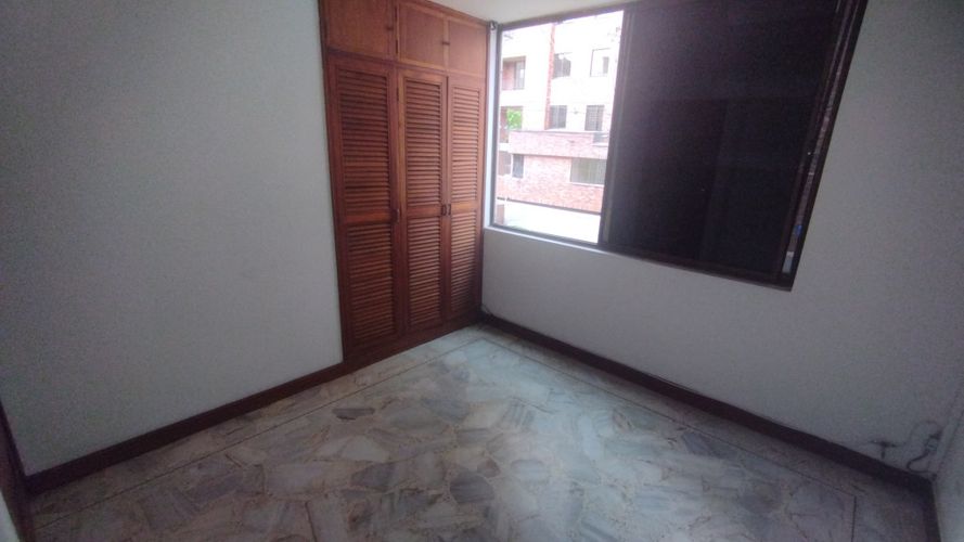 Apartamento de 3 alcobas en venta en Cuarto De Legua - Guadalupe, Cali, 79 m² · foto 9 de 23