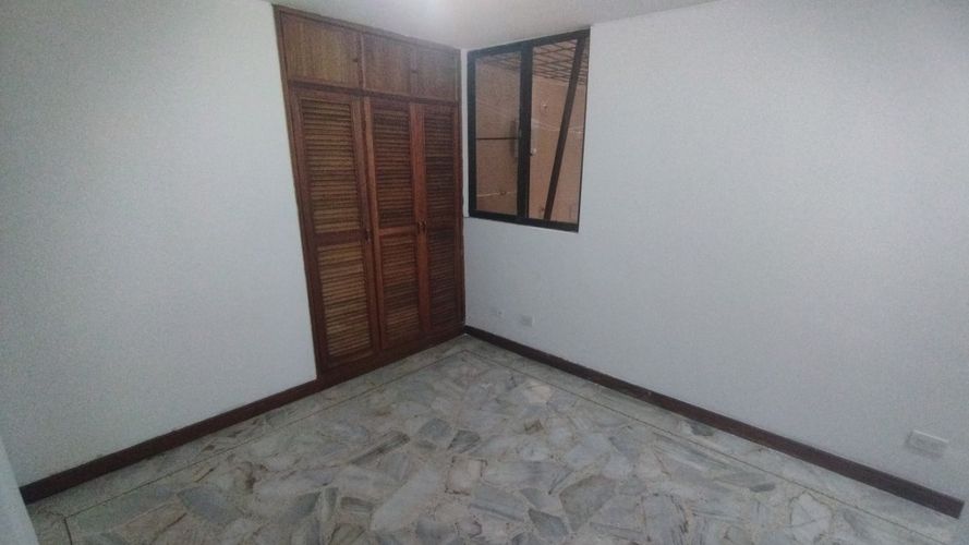 Apartamento de 3 alcobas en venta en Cuarto De Legua - Guadalupe, Cali, 79 m² · foto 13 de 23