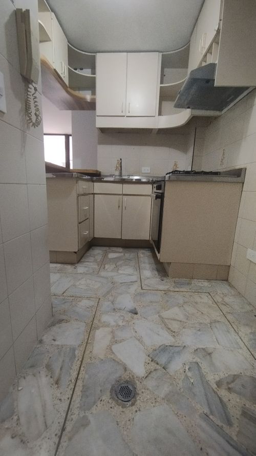Apartamento de 3 alcobas en venta en Cuarto De Legua - Guadalupe, Cali, 79 m² · foto 19 de 23
