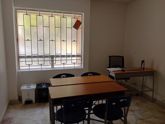 Oficina en venta en Laureles, Medellín, 790 m² · foto 4 de 16