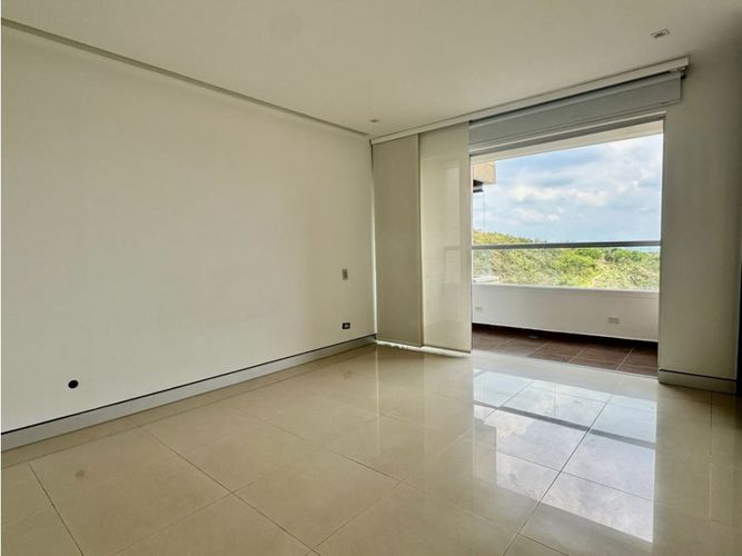 Apartamento de 3 alcobas en venta en Normandia, Cali, 212 m² · foto 6 de 14