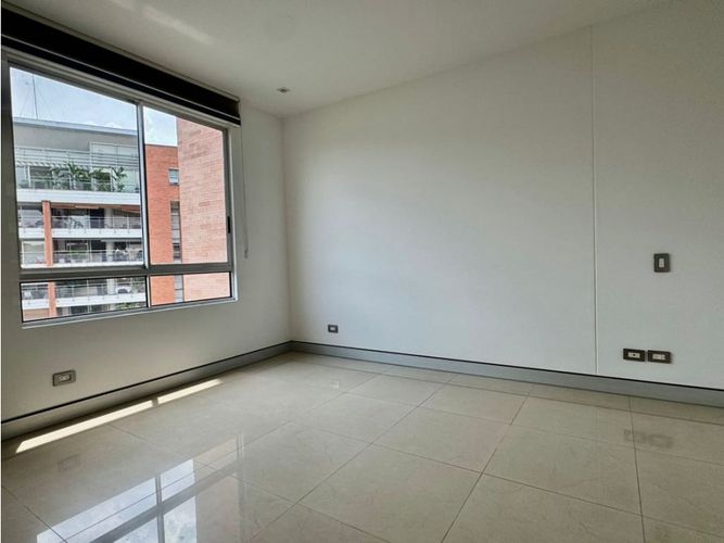 Apartamento de 3 alcobas en venta en Normandia, Cali, 212 m² · foto 12 de 14