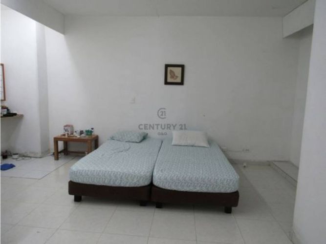 Edificio en venta en Colseguros, Cali, 666 m² · foto 6 de 24