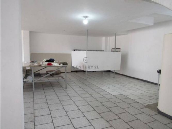 Edificio en venta en Colseguros, Cali, 666 m² · foto 18 de 24