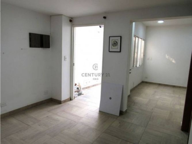 Casa de 7 alcobas en venta en Vipasa, Cali, 308 m² · foto 12 de 24