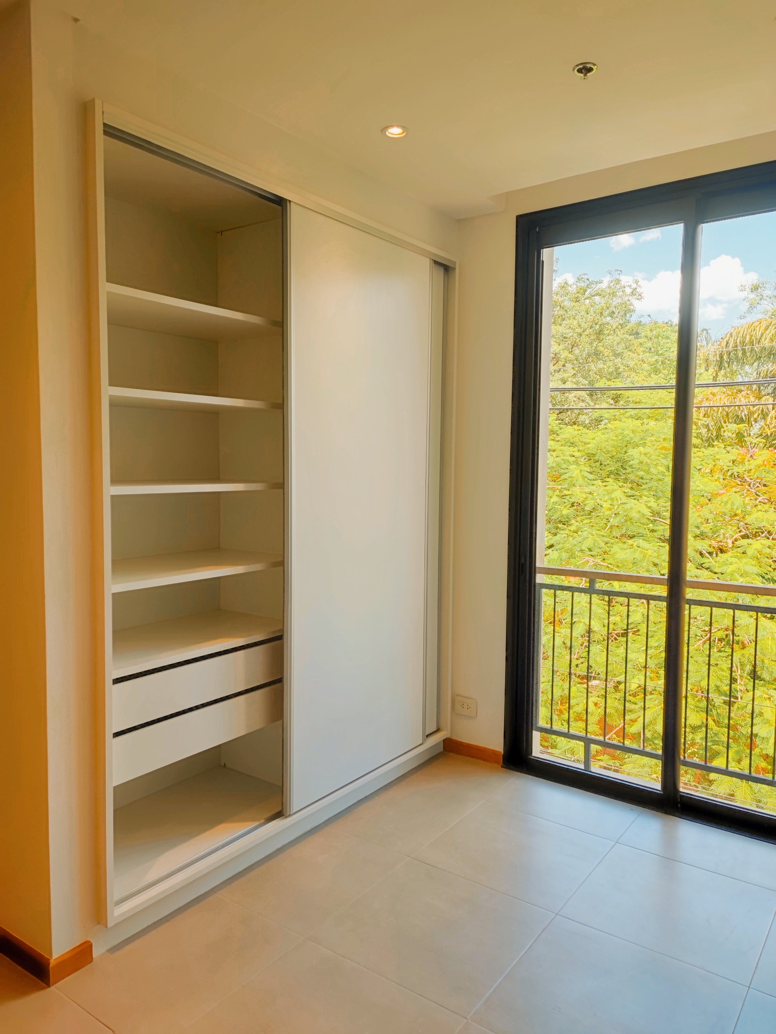 Departamento en venta en Villa Morra, Asunción — foto 2