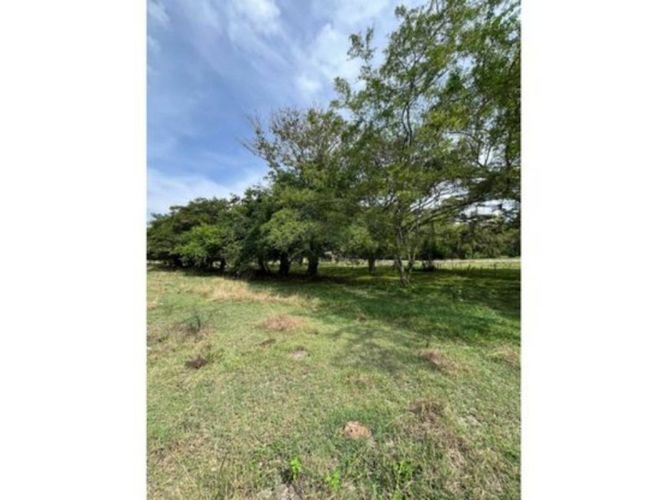 Lote en venta en La Rivera I, Cali, 16926 m² · foto 3 de 8