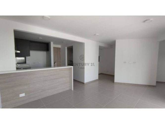 Apartamento de 2 alcobas en venta en Bochalema, Cali, 80 m² · foto 4 de 24