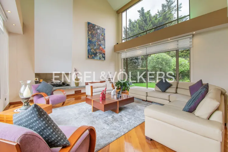 Casa en venta en Guaymaral, Bogotá · foto 3 de 20