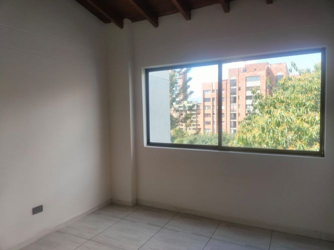 Apartamento en venta en El Poblado, Medellín · foto 8 de 15