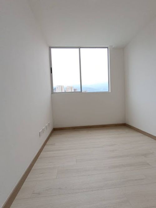 Apartamento en arriendo en La Doctora, Sabaneta · foto 5 de 11