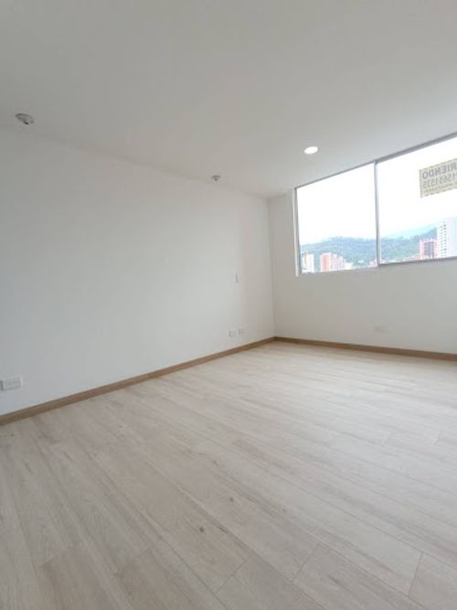Apartamento en arriendo en La Doctora, Sabaneta · foto 9 de 11