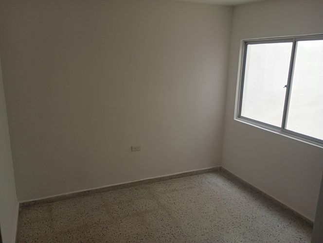 Oficina en arriendo en La Castellana, Medellín, 180 m² · foto 7 de 17