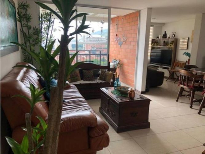 Apartamento de 3 alcobas en venta en Chipichape, Cali, 130 m² · foto 3 de 24