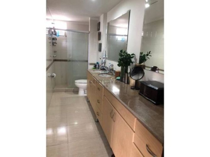 Apartamento de 3 alcobas en venta en Chipichape, Cali, 130 m² · foto 12 de 24