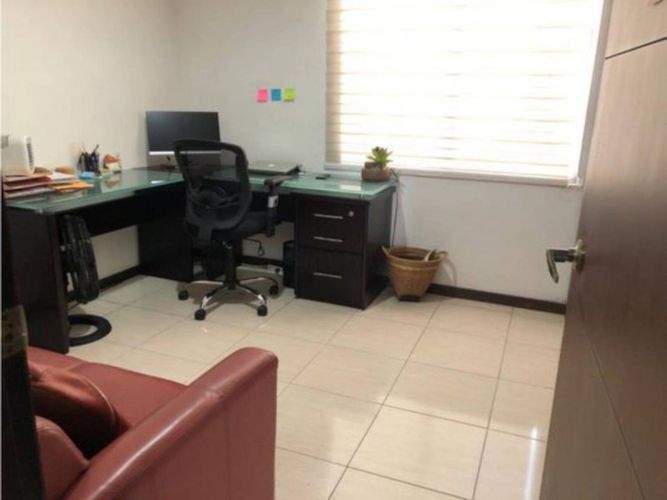 Apartamento de 3 alcobas en venta en Chipichape, Cali, 130 m² · foto 13 de 24