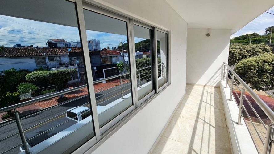 Casa de 6 alcobas en venta en Diamante 2, Bucaramanga, 400 m² · foto 6 de 15