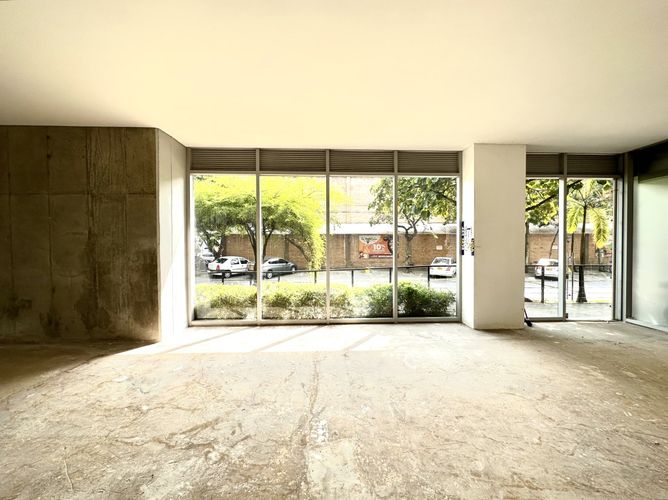 Local en arriendo en Santa Monica, Cali, 106 m² · foto 11 de 24
