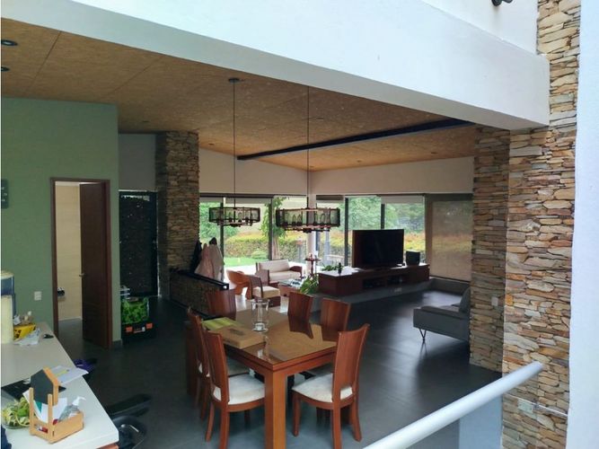 Casa de 3 alcobas en venta en La Ceja, 250 m² · foto 14 de 24