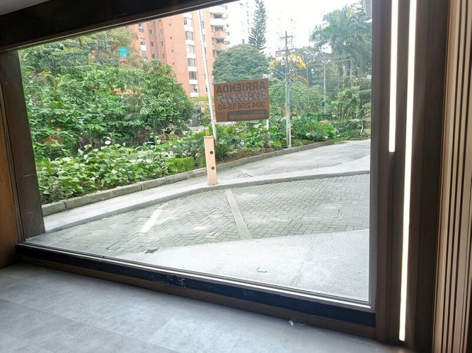 Local en arriendo en Milla De Oro, Medellín, 16 m² · foto 3 de 7