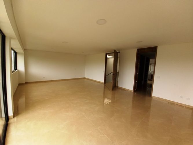 Casa de 3 alcobas en venta en Las Mercedes, Jamundí, 330 m² · foto 12 de 24