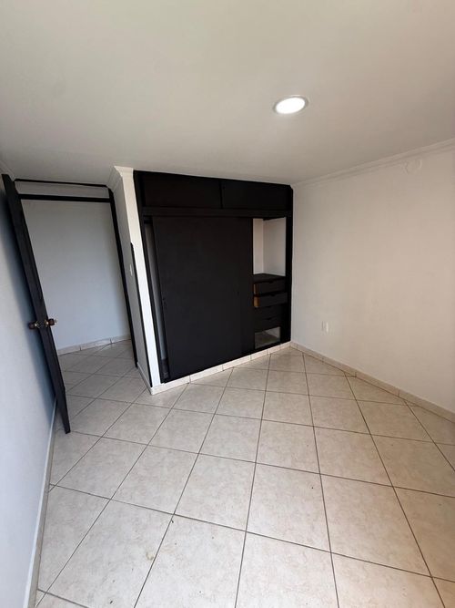 Apartamento de 3 alcobas en venta en Conjunto Residencial Porton De Tejar, Bucaramanga, 65 m² · foto 5 de 5