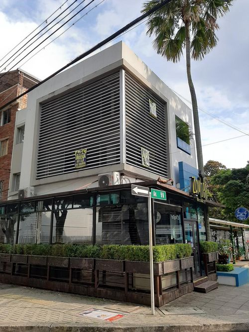 Oficina en arriendo en Granada, Cali, 30 m² · foto 2 de 12