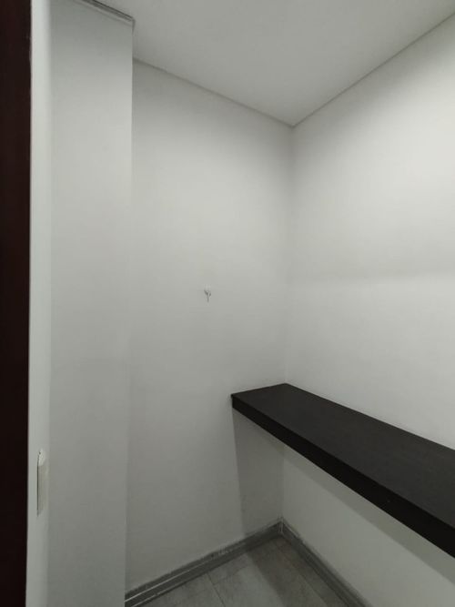 Oficina en arriendo en Granada, Cali, 30 m² · foto 8 de 12