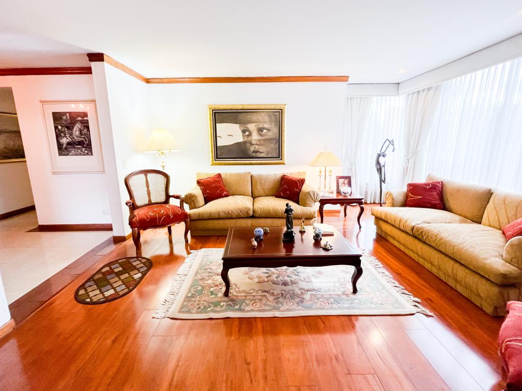Apartamento en venta en Gratamira, Bogotá · foto 5 de 24
