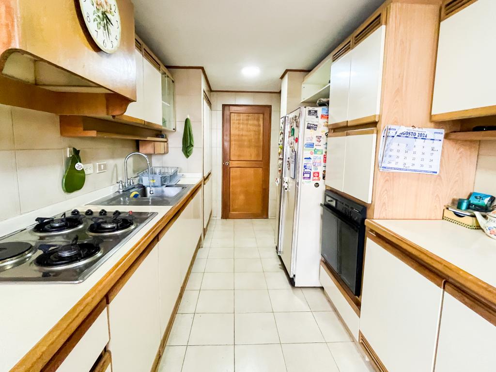 Apartamento en venta en Gratamira, Bogotá · foto 7 de 24