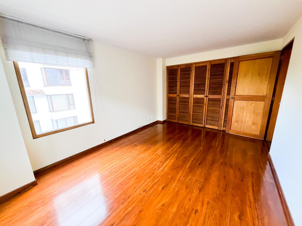 Apartamento en venta en Gratamira, Bogotá · foto 12 de 24