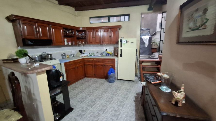 Casa de 4 alcobas en venta en Romelia Alta, Dosquebradas, 262 m² · foto 9 de 14