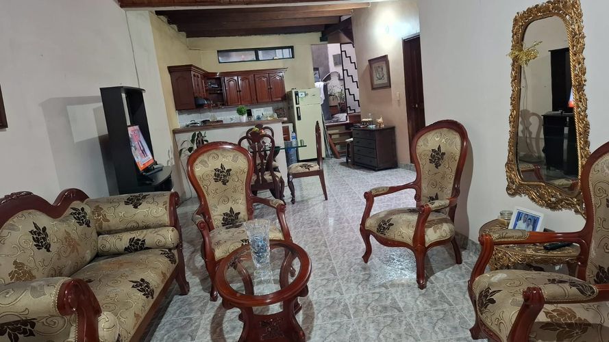 Casa de 4 alcobas en venta en Romelia Alta, Dosquebradas, 262 m² · foto 5 de 14