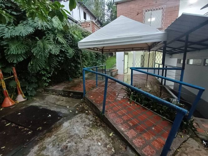 Casa de 12 alcobas en venta en La Aguacatala, Medellín, 400 m² · foto 12 de 24