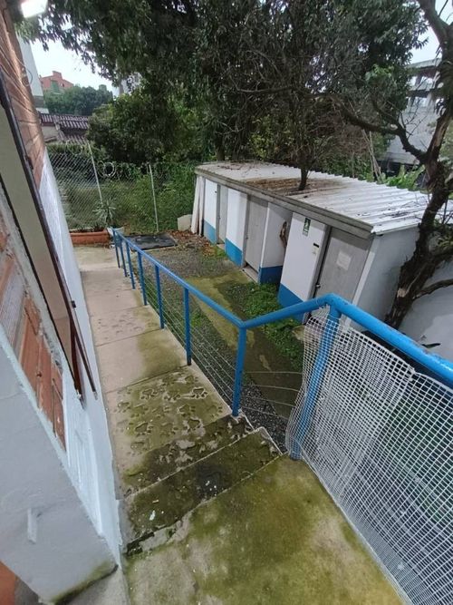 Casa de 12 alcobas en venta en La Aguacatala, Medellín, 400 m² · foto 13 de 24