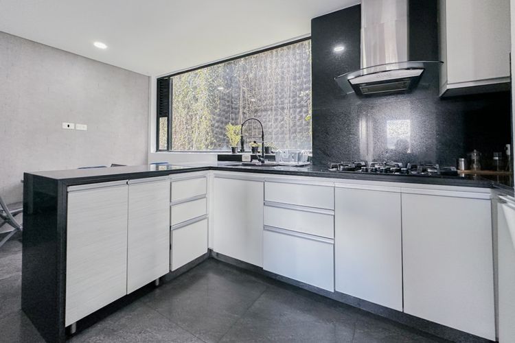 Apartamento de 3 alcobas en venta en Club De Los Lagartos, Bogotá, 155 m² · foto 7 de 24