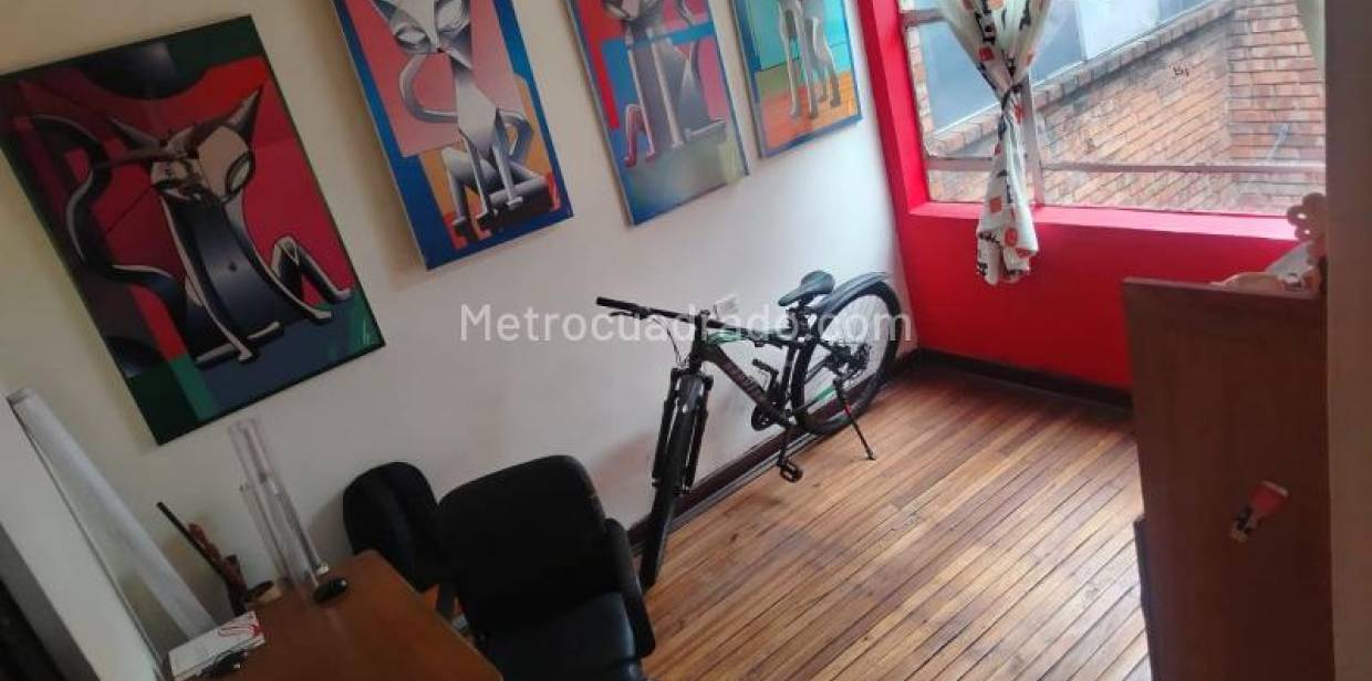 Casa en venta en Eduardo Santos, Bogotá · foto 10 de 17
